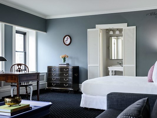 junior-suite-1-standard